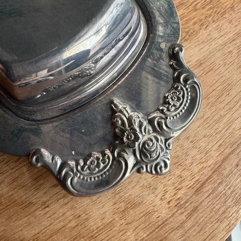 VTG Towle Covered Butter Dish Silverplate Ornate Floral Scroll 2910